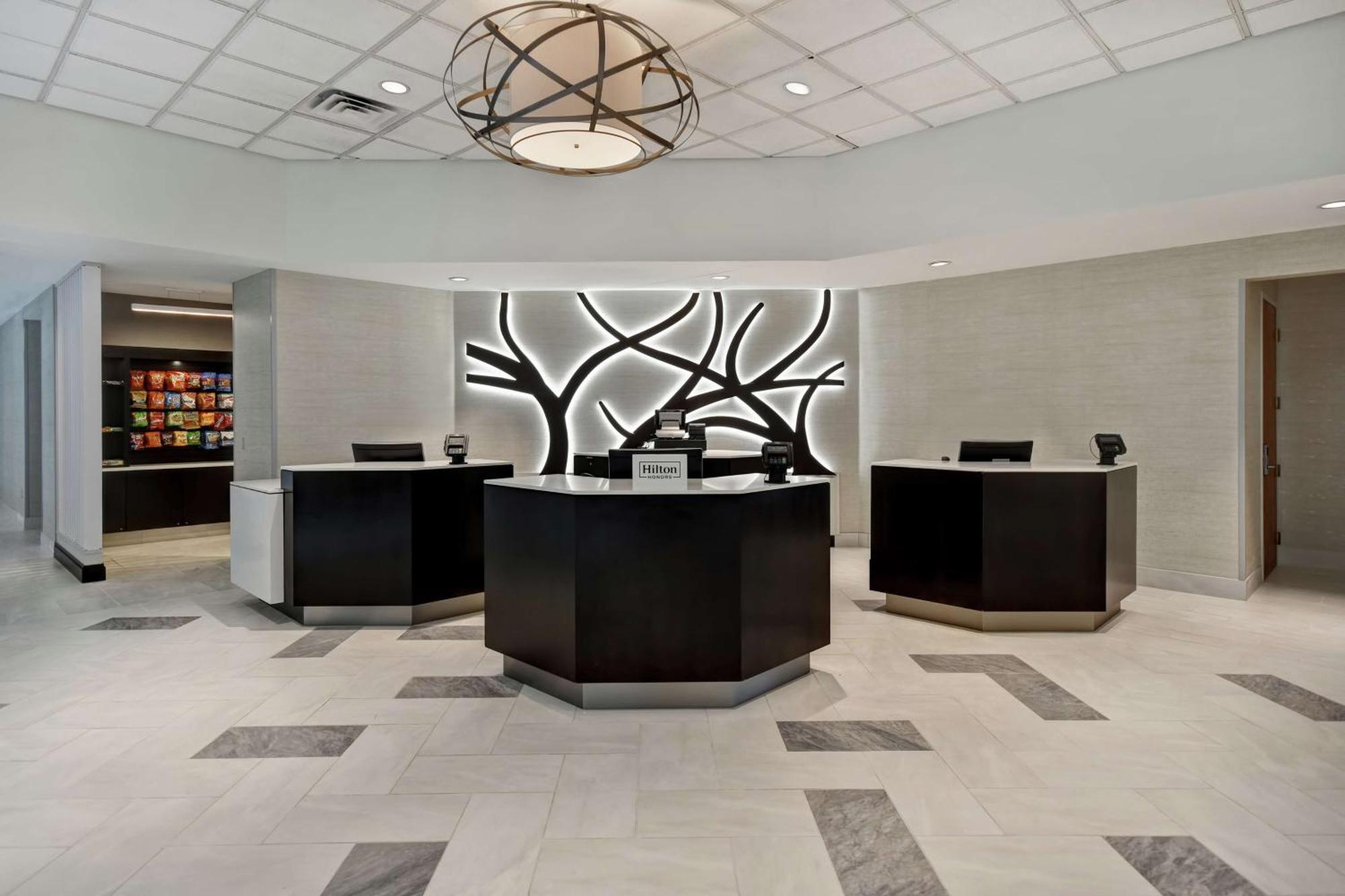 Embassy Suites Little Rock Ngoại thất bức ảnh